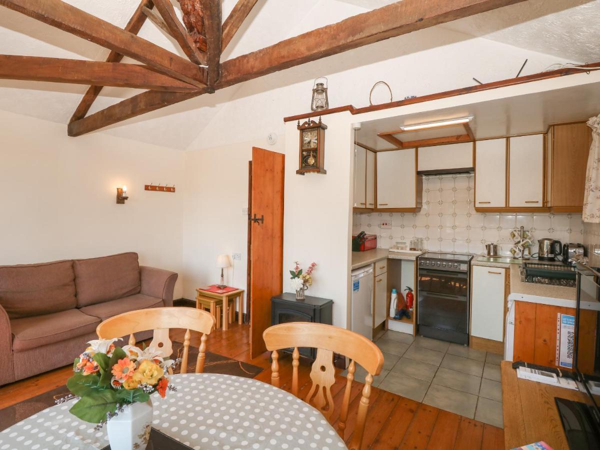 The Bushel Villa Bideford Exterior foto