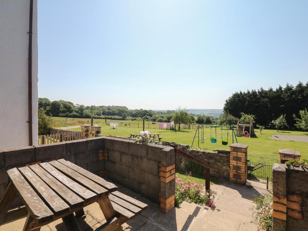 The Bushel Villa Bideford Exterior foto